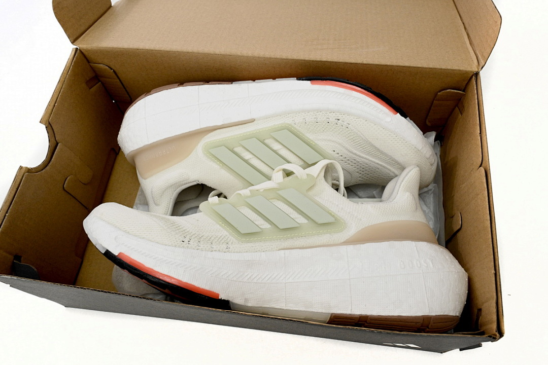 Adidas Ultra Boost 2023 LIGHT Black And White HQ6348
