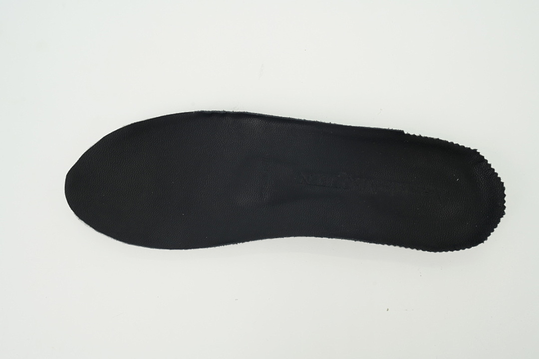 Alexander McQueen Black buckle