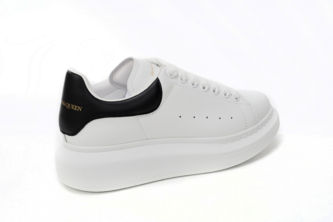 Alexander McQueen Sneaker Black Skin
