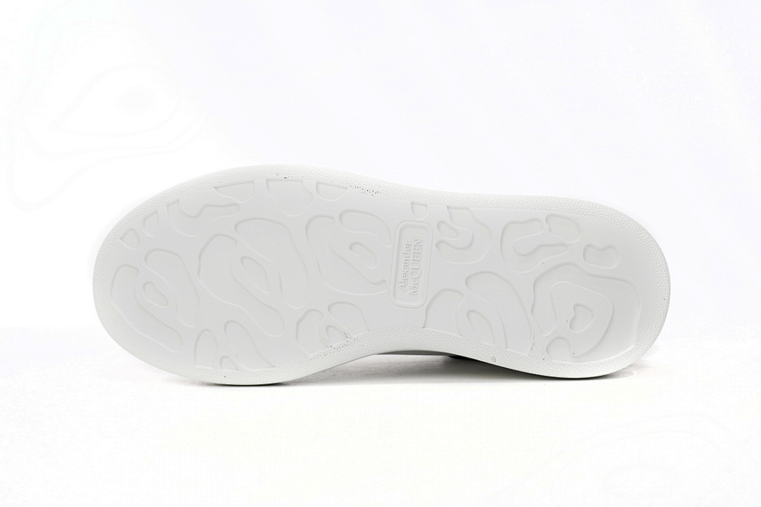 Alexander McQueen Sneaker Black Skin