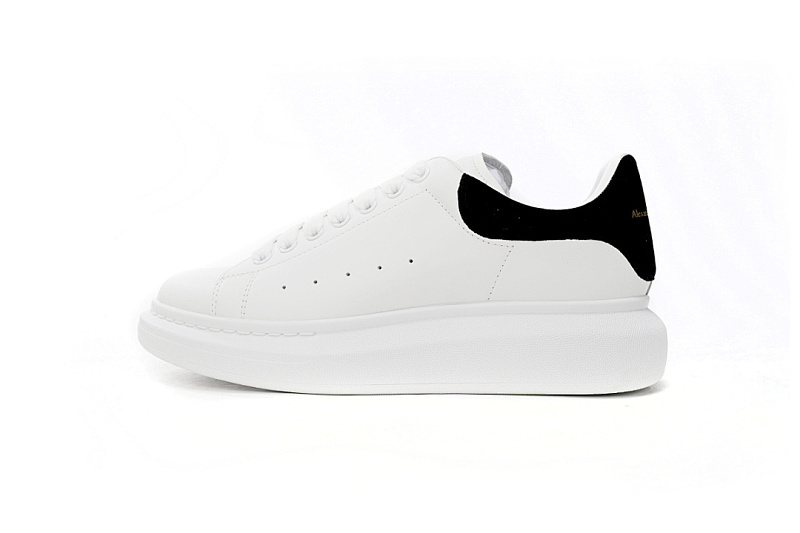 Alexander McQueen Sneaker Black Velvet