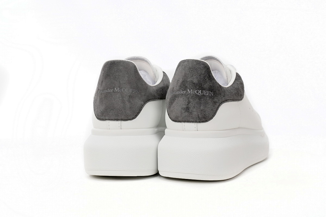 Alexander McQueen Sneaker Cloud White