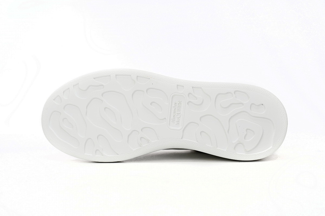 Alexander McQueen Sneaker Color Diamond