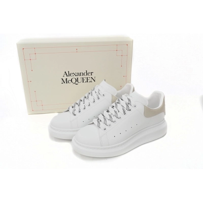Alexander McQueen Sneaker Stone Pattern 02