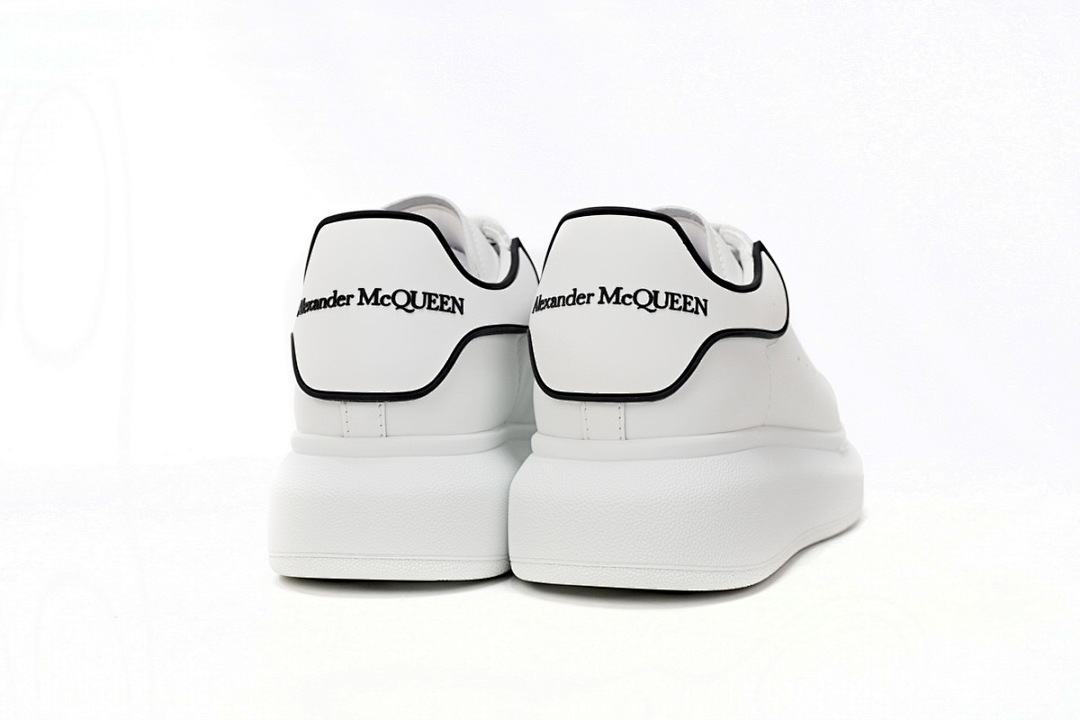 Alexander McQueen Sneaker White Glue