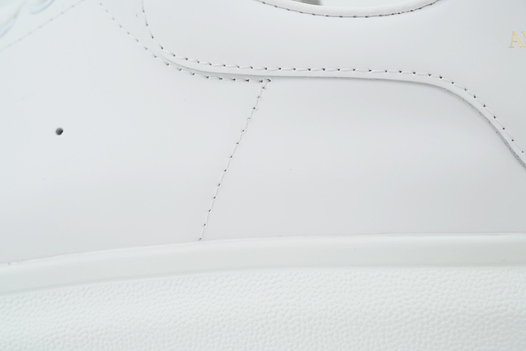 Alexander McQueen Sneaker White Paper