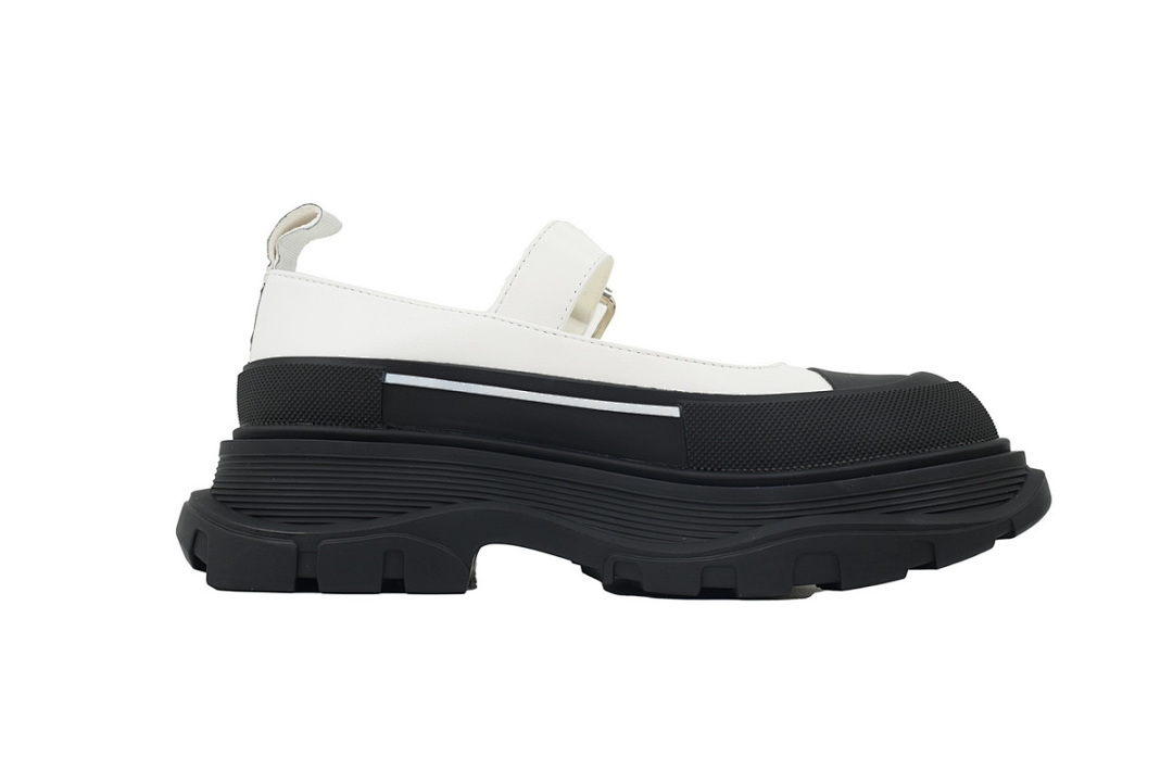 Alexander McQueen White Button