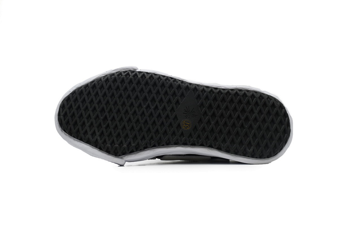 AMFOSR1076-001 Maison Mihara Yasuhiro x AMIRI Skel-Top Low Black