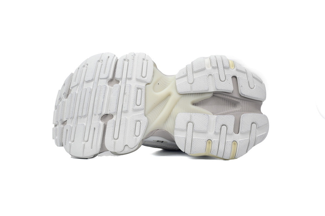 Baskets Cargo Balenciaga blanches, grises et beiges W2MV9-9191