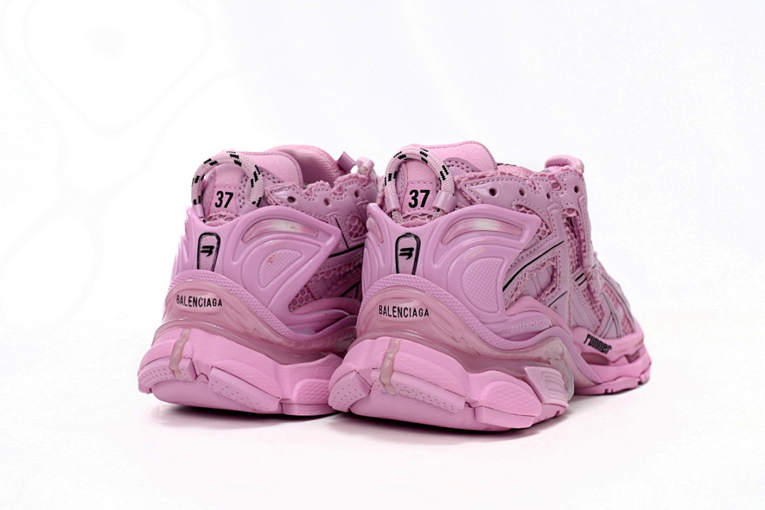 Balenciaga Runner Pink W3RB1 5000 