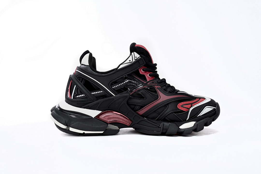 Baskets Balenciaga Track 2, noir, blanc et rouge, modèle militaire, W2GN3 6000