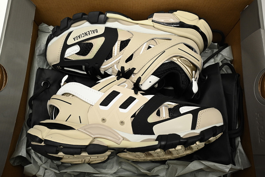 Tênis Balenciaga Track Bege, Preto e Branco W3AC4 8071
