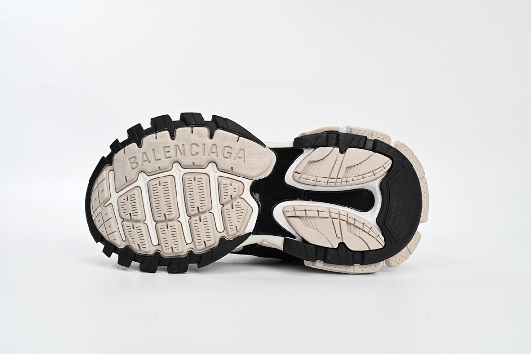 Tênis Balenciaga Track Preto e Bege W3SU5 9791