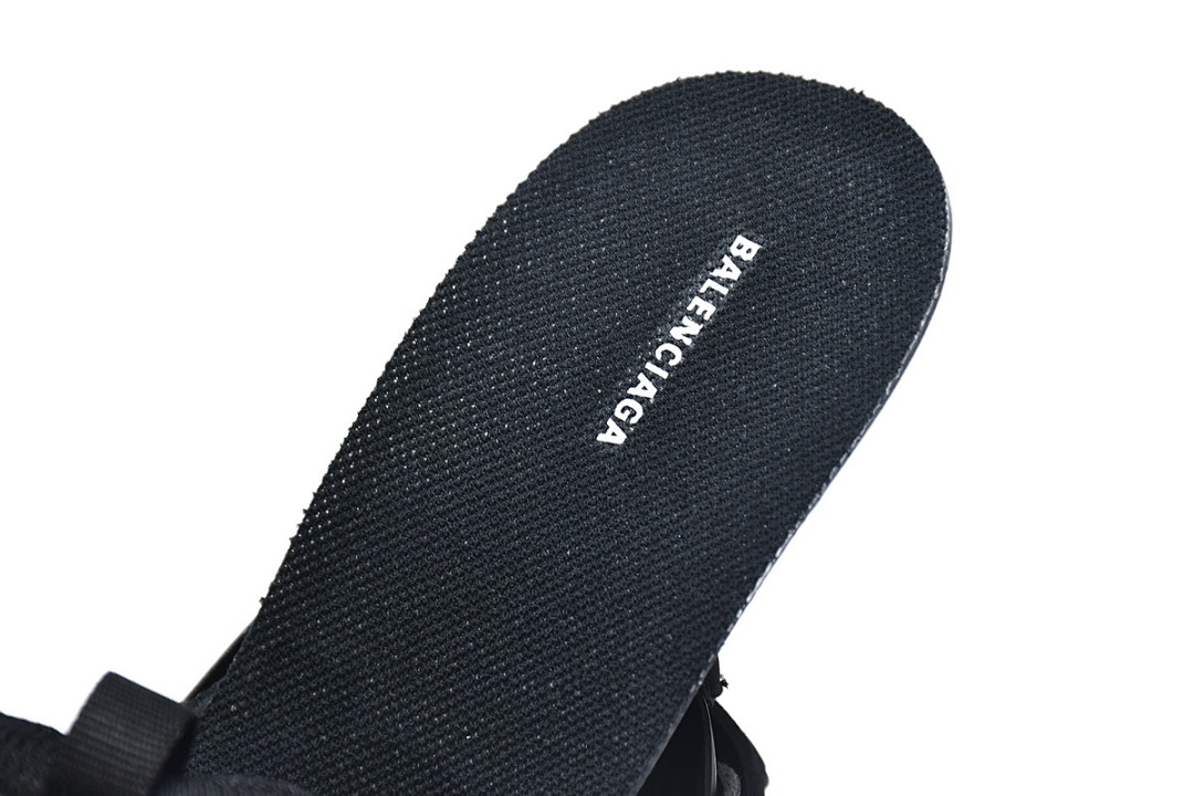 Tênis Balenciaga Track Preto Cinza W1GB1 1000