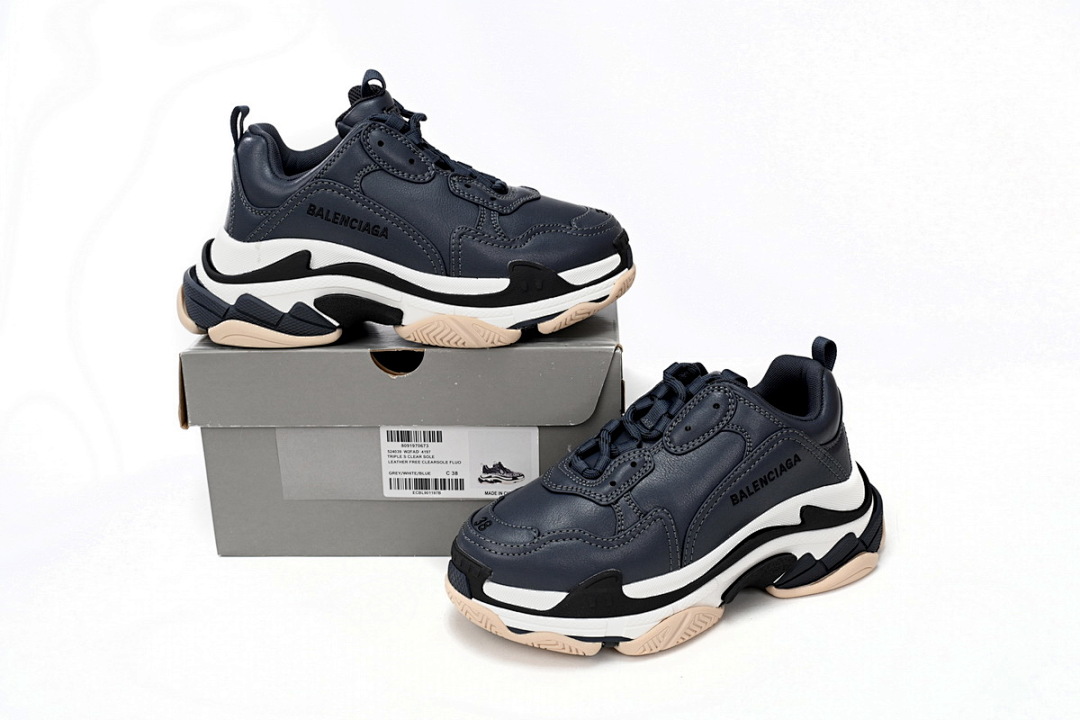 Balenciaga Triple Black And White Powder W2FAD 4197 
