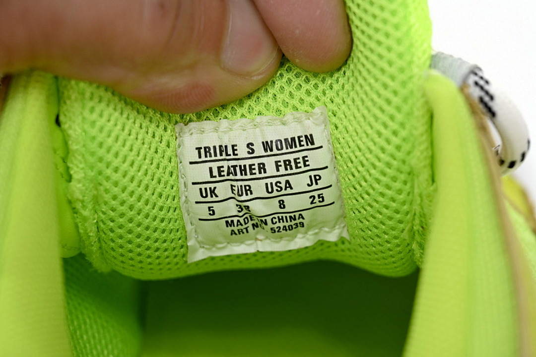Balenciaga Triple Fluorescent Yellow W0903 1801 