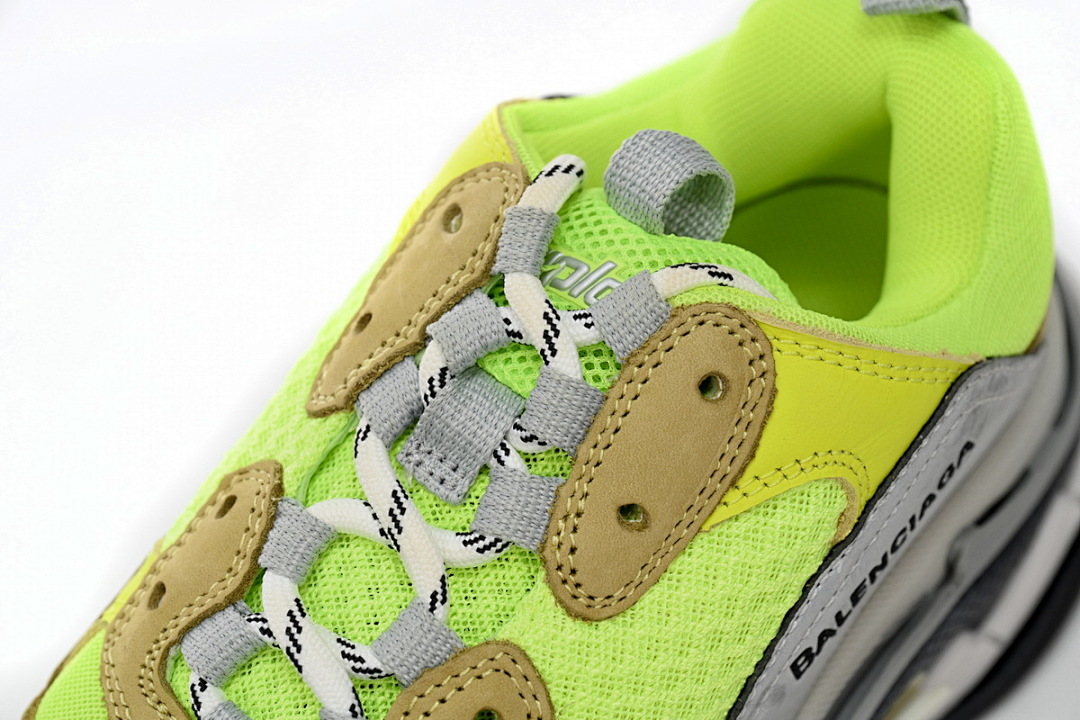 Balenciaga Triple Fluorescent Yellow W0903 1801 