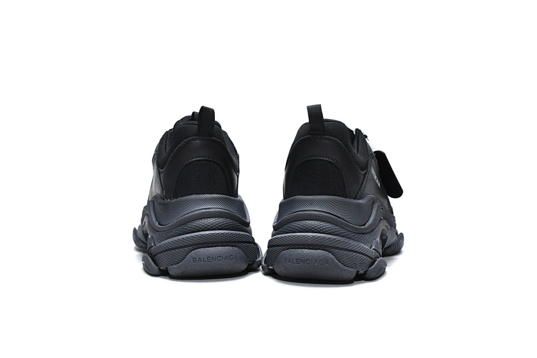 Balenciaga Triple S Negro W0901 1000
