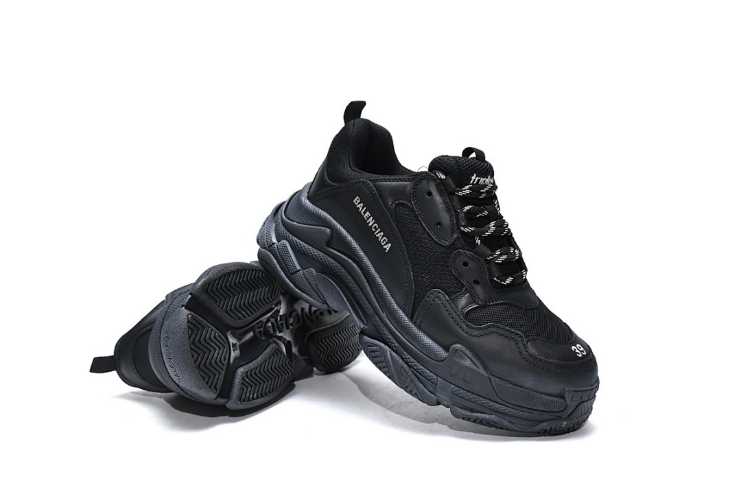 Balenciaga Triple S Negro W0901 1000