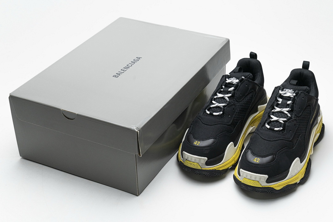 Balenciaga Triple S Noir Jaune W06E1 1078 