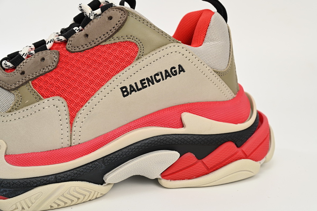 Balenciaga Triple S Rouge, Blanc, Gris foncé W06E2 1863 
