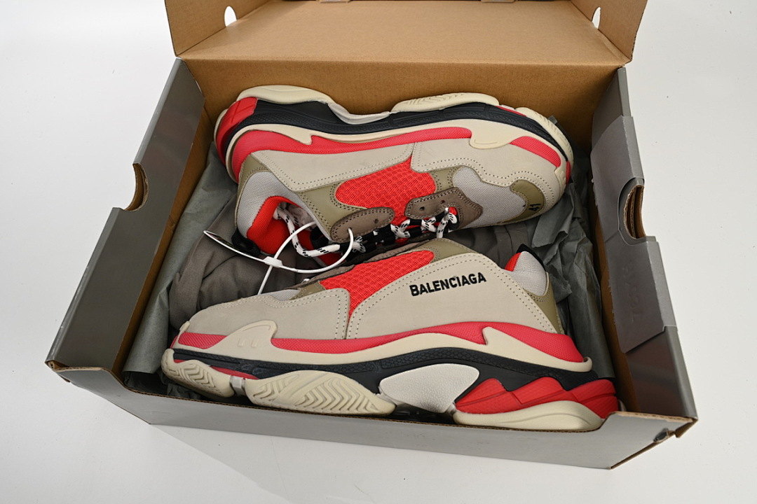 Balenciaga Triple S Rouge, Blanc, Gris foncé W06E2 1863 