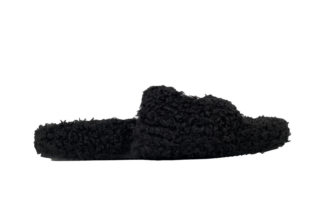 BalenciagaBlack And White Label