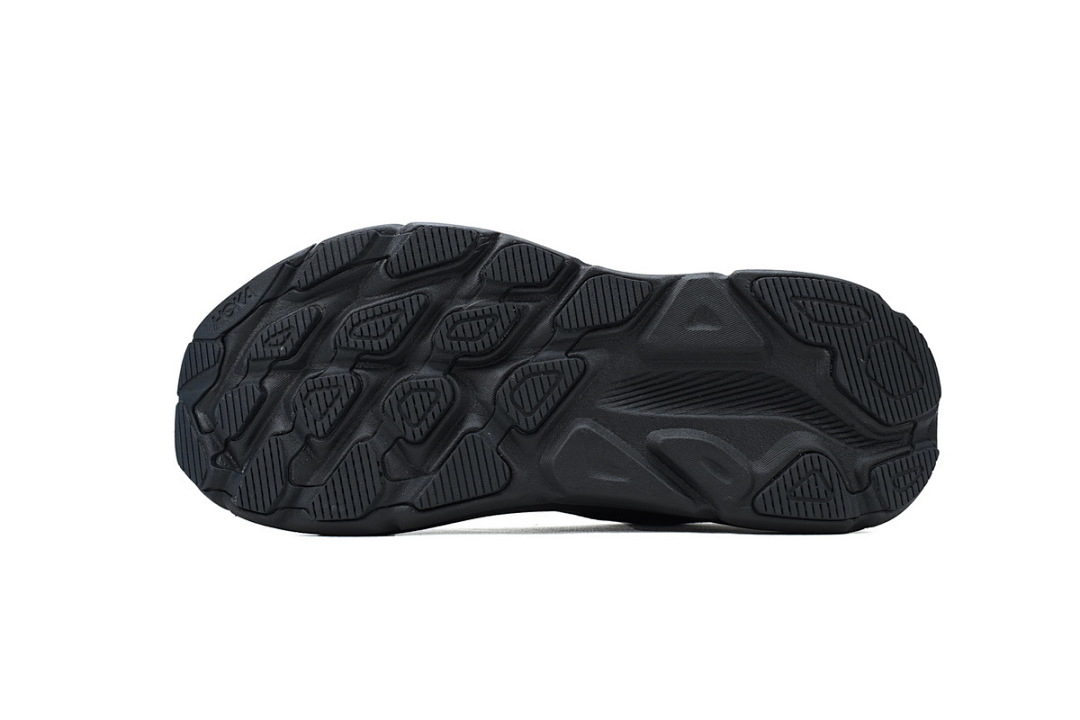 BBLC HOKA Clifton 9 GORE-TEX