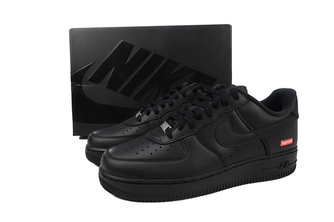 CU9225-001 Supreme x Air Force 1 Low Black