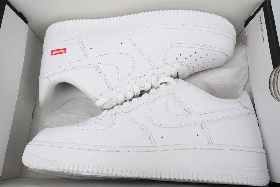 CU9225-100 Supreme x Air Force 1 Low White