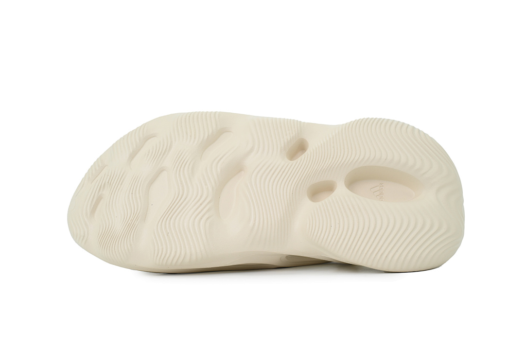 FY4567 adidas Yeezy Foam Runner Sand