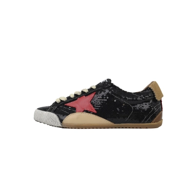 Golden Goose True Star Black Glossy Film 01