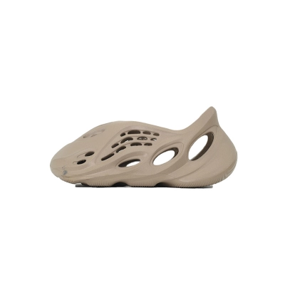 GV6774 adidas Yeezy Foam Runner Mist 01