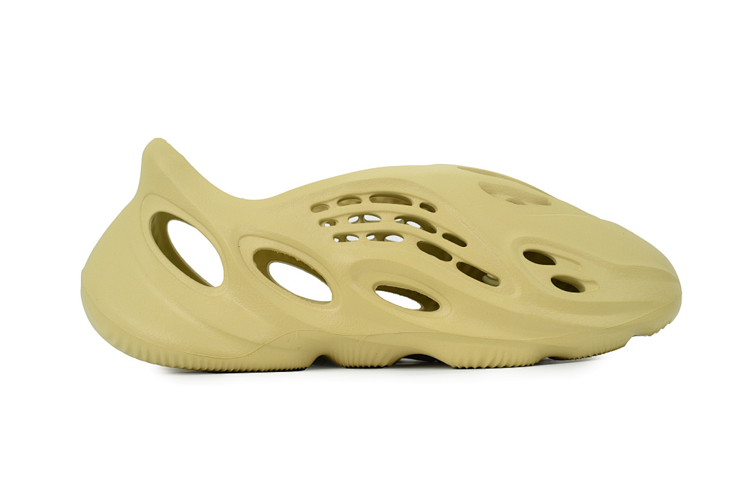 GV6775 adidas Yeezy Foam Runner Sulfur