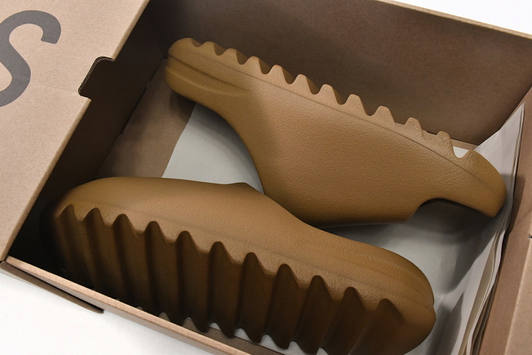 GW1931 adidas Yeezy Slide Ochre