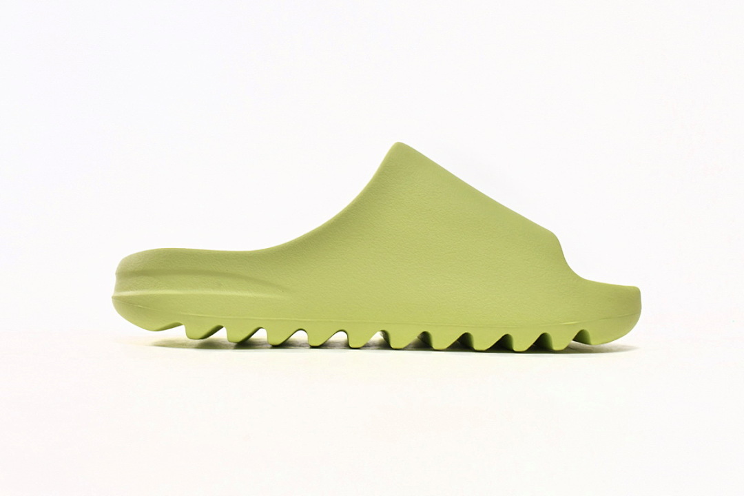 HQ6447 adidas Yeezy Slide Glow Green