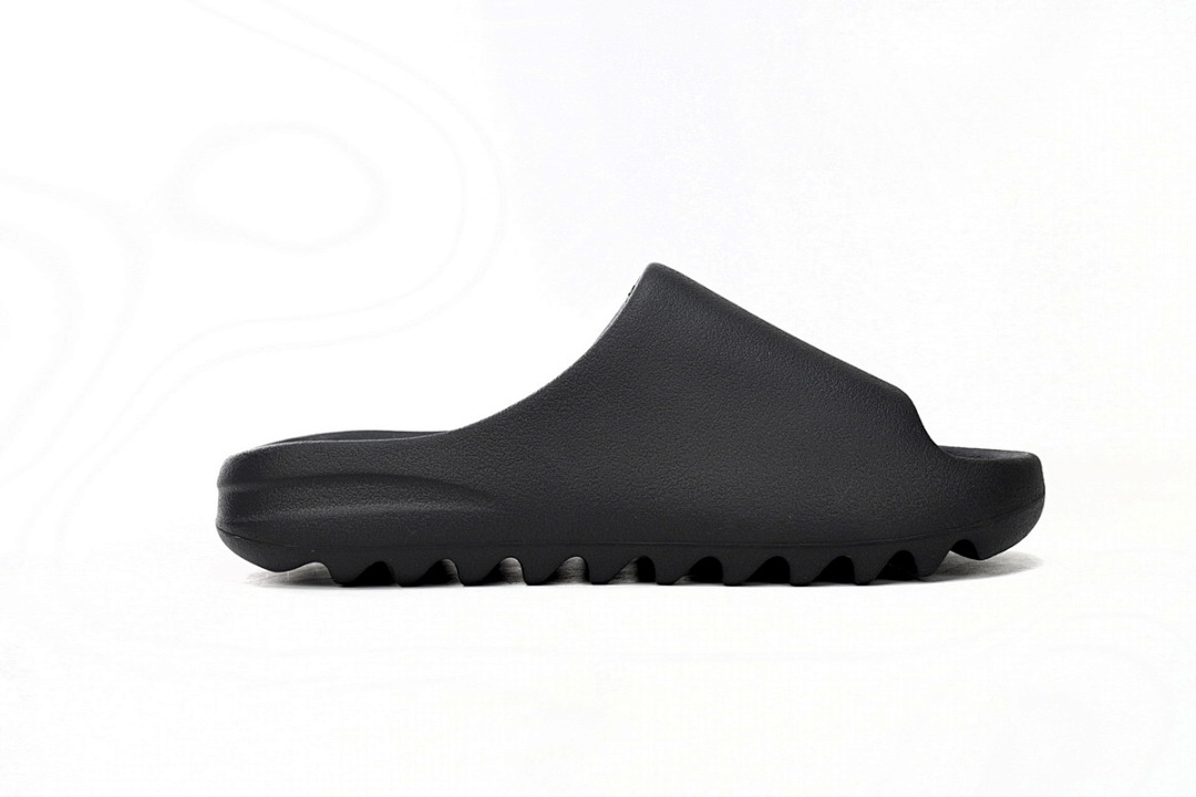 HQ6448 adidas Yeezy Slide Onyx