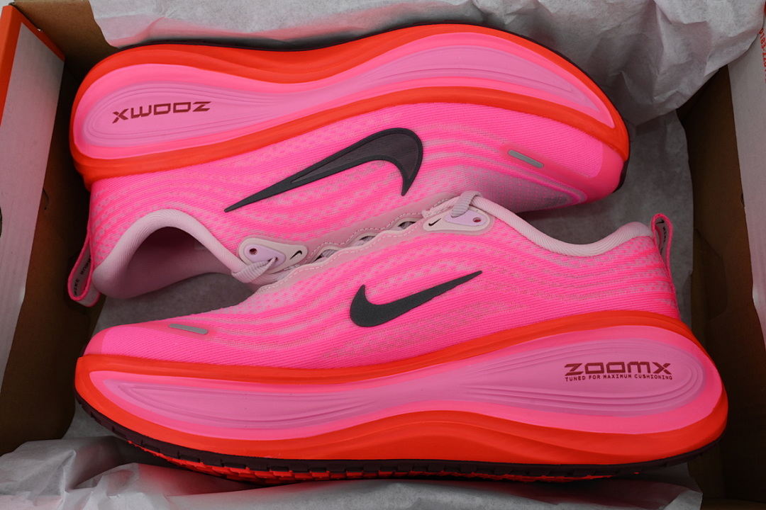 HV8154-604 Nike Wmns Vomero Plus