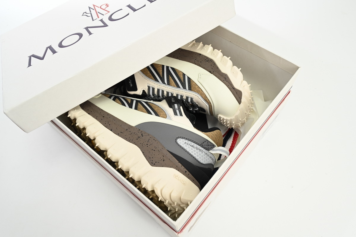 I109A4 M00260 M2671 Moncler Trailgrip Grey