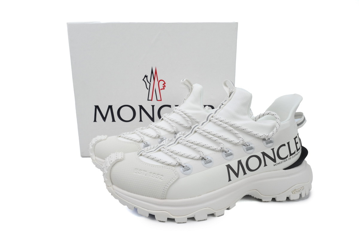 I209A4 M002 40 M3457001 Moncler White Black