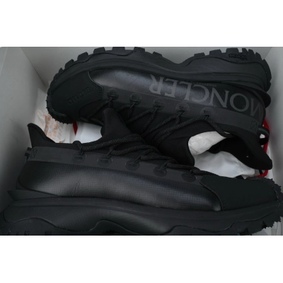 I209A4 M002 40 M3457999 Moncler Black 02