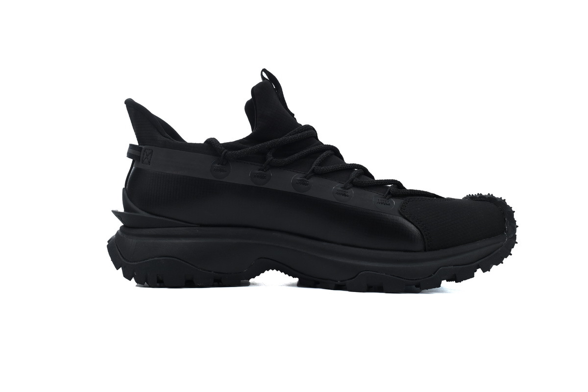 I209A4 M002 40 M3457999 Moncler Black