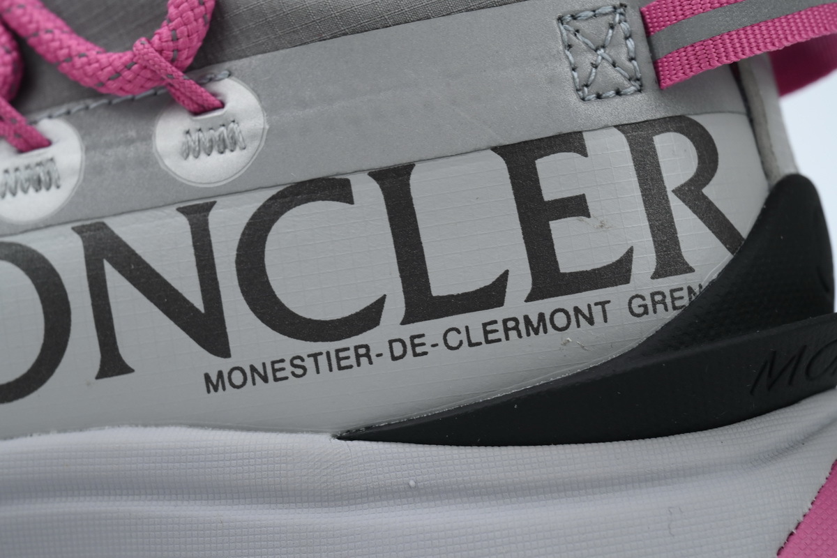 I209B4 M000 80 M3457P94 Moncler Grey Pink