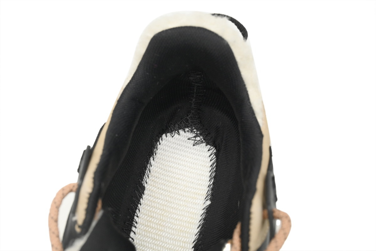 I209B 4M00170 M3312 Moncler Trailgrip Fluorescent Black Velvet Khaki
