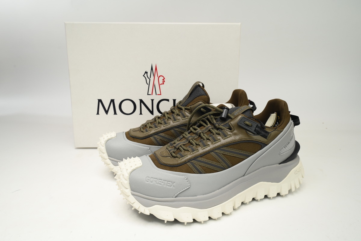 I209B 4M00230 M2058 Moncler Trailgrip Fluorescent Black White Gray Khaki