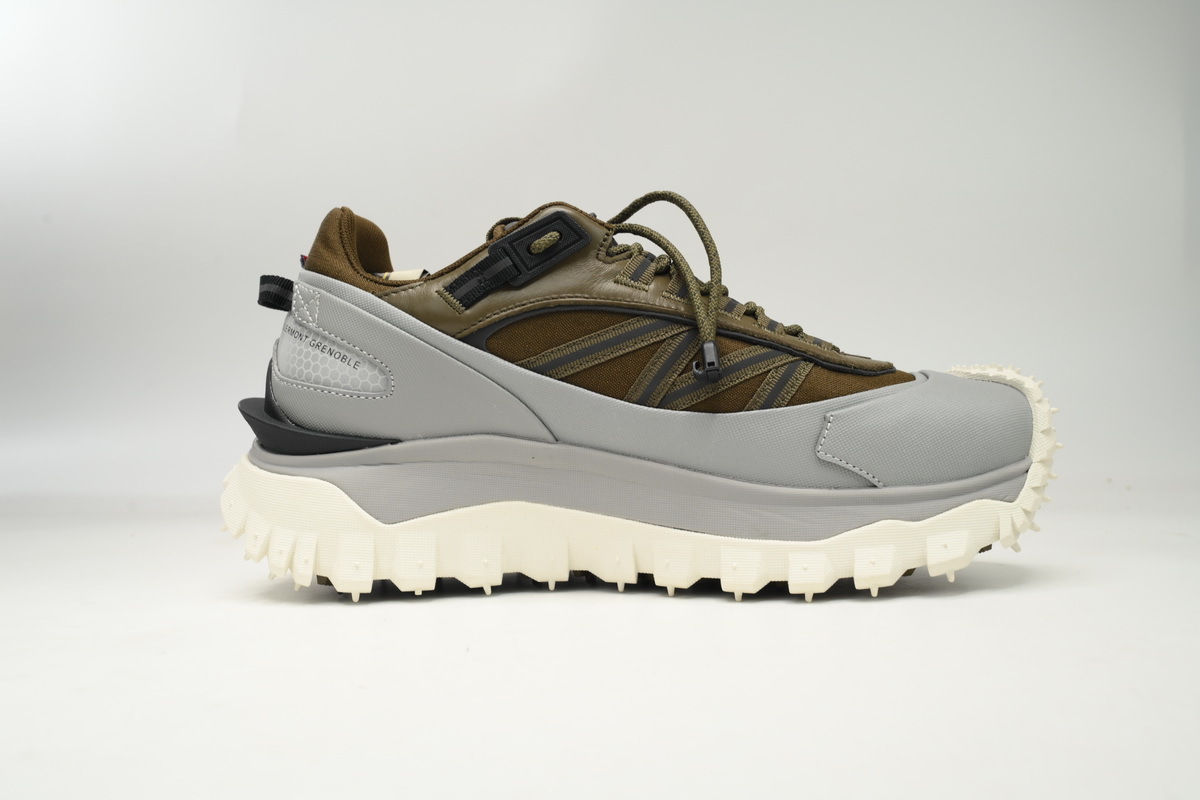 I209B 4M00230 M2058 Moncler Trailgrip Fluorescent Black White Gray Khaki