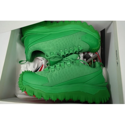 I209B 4M00230 M2202 Moncler Trailgrip Fluorescent Black Green 02
