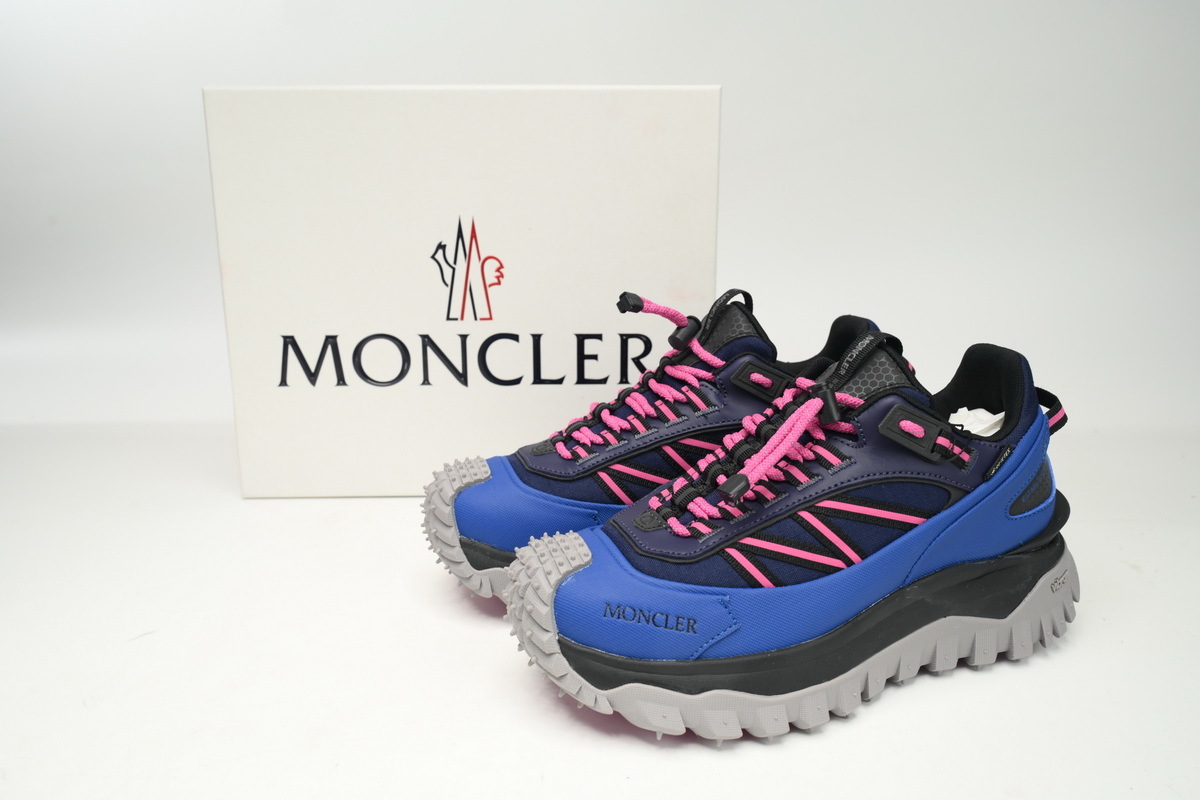 I209B 4M00230 M2962 Moncler Trailgrip Fluorescent Black Black Blue