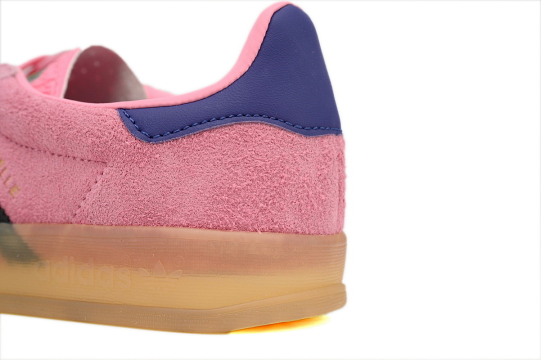 IE7002 adidas Gazelle Indoor