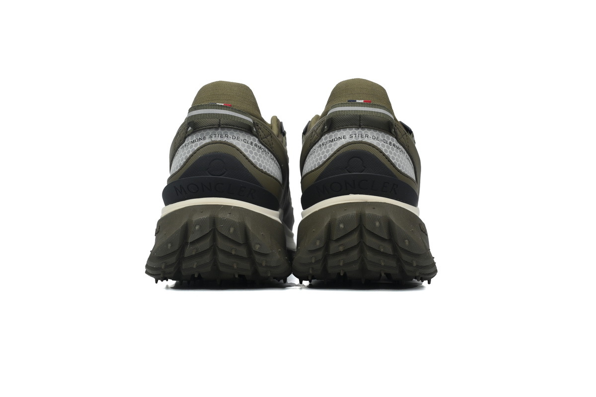 J109A4 M00110 M4248241 Moncler Dark green